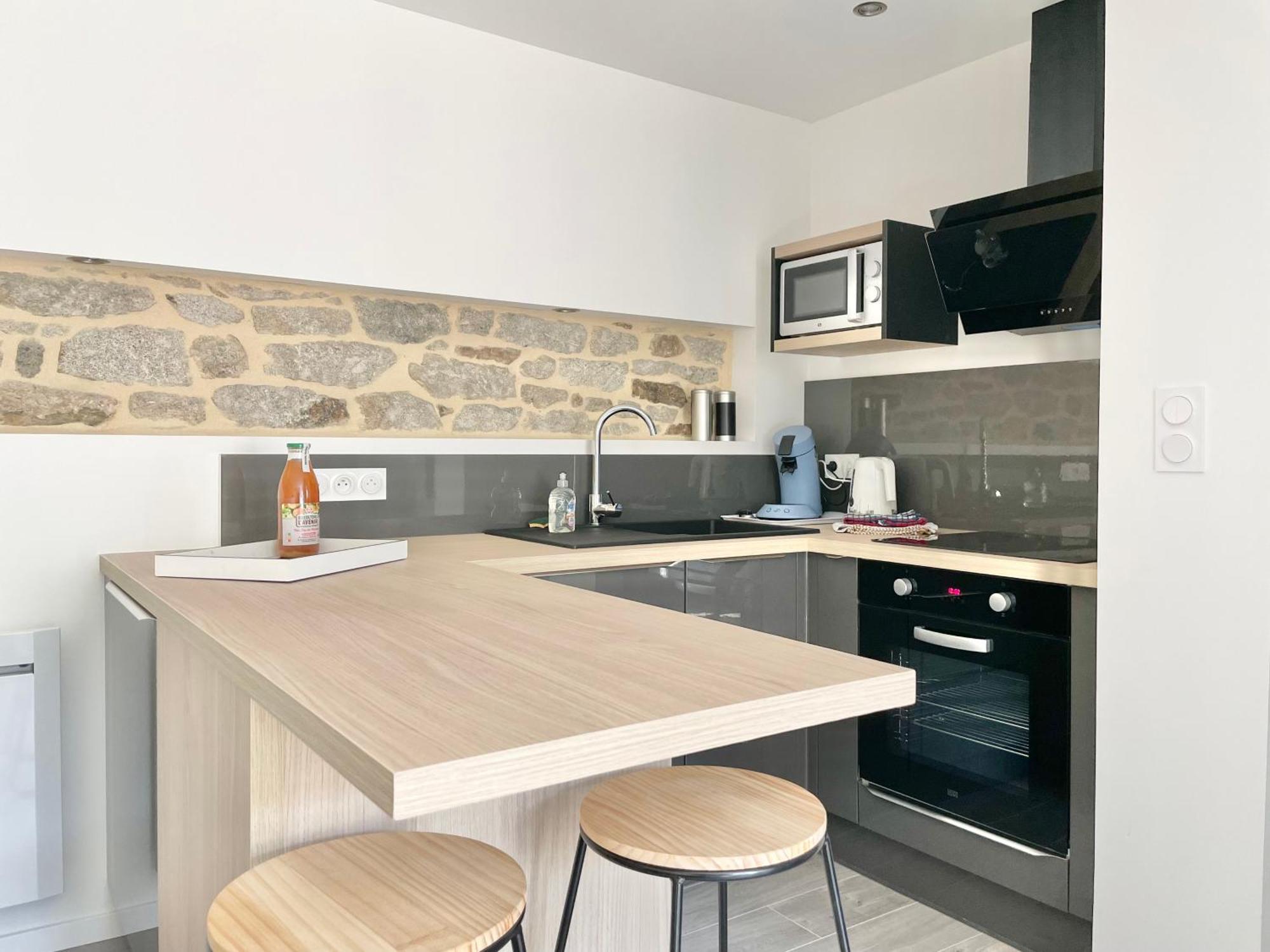 Le Calloch 2D - Studio 4 Etoiles - Quartier Gare - Wifi - Netflix 캥페르 외부 사진